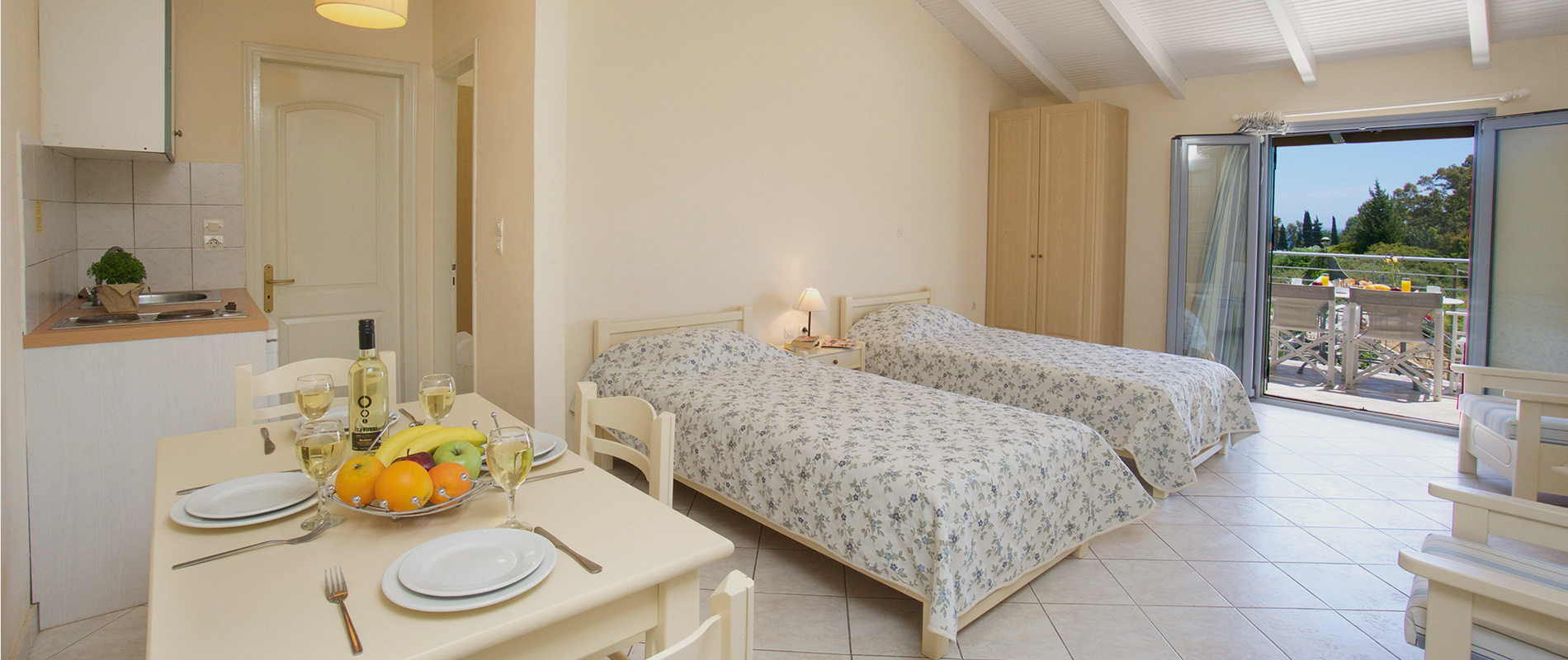 kefalonia hotels kateleios